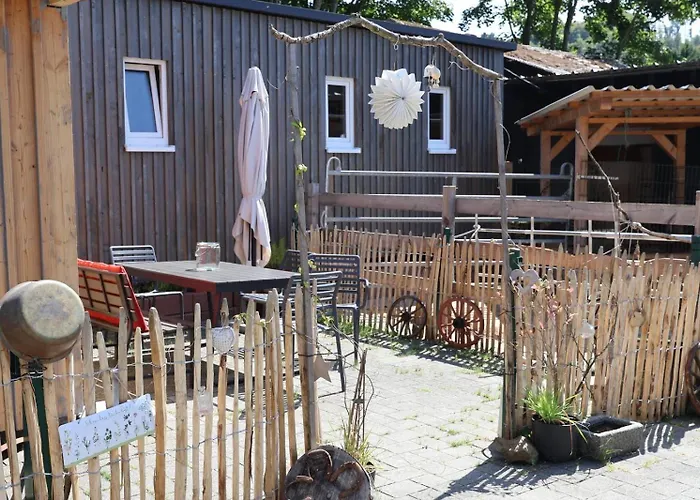 Gaestehaus Im Sayntal-tiny Haus * Niedersayn